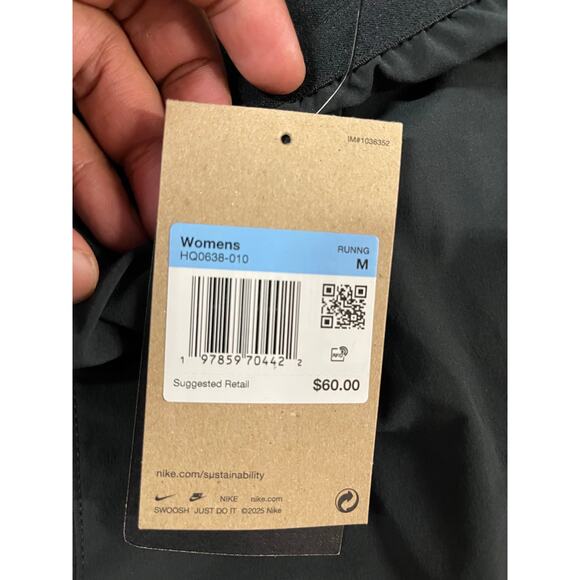 NIKE - SWIFT DRI-FIT MID-RISE 2.5" BRIEF-LINED SHORT /M/ NWT - Picture 7 of 7